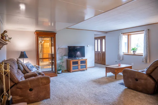 $289,900 | W6266 39th Street East, New Lisbon, WI 53950