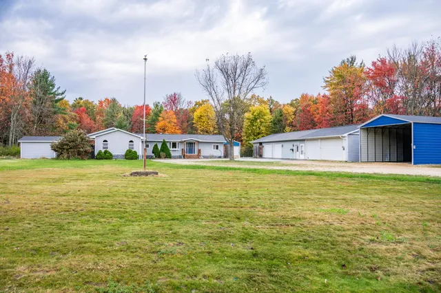 $289,900 | W6266 39th Street East, New Lisbon, WI 53950