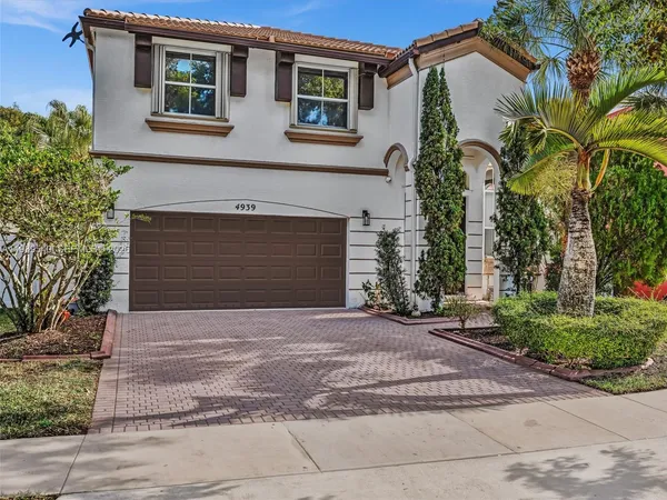 $750,000 | 4939 Southwest 164th Avenue, Miramar, FL 33027