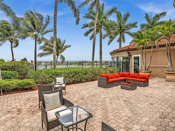$750,000 | 4939 Southwest 164th Avenue, Miramar, FL 33027
