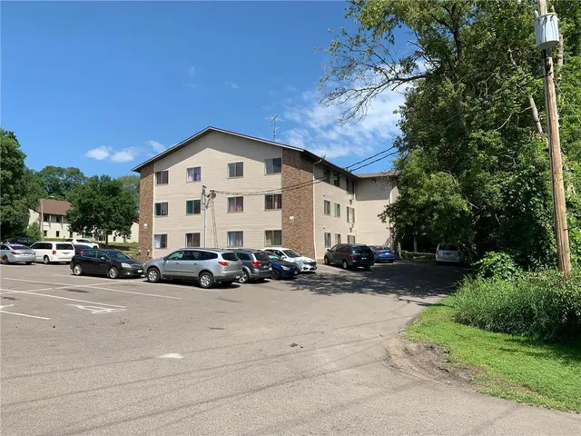$1,250 | 1450 5th Avenue South, Unit 304, St. Cloud, MN 56301