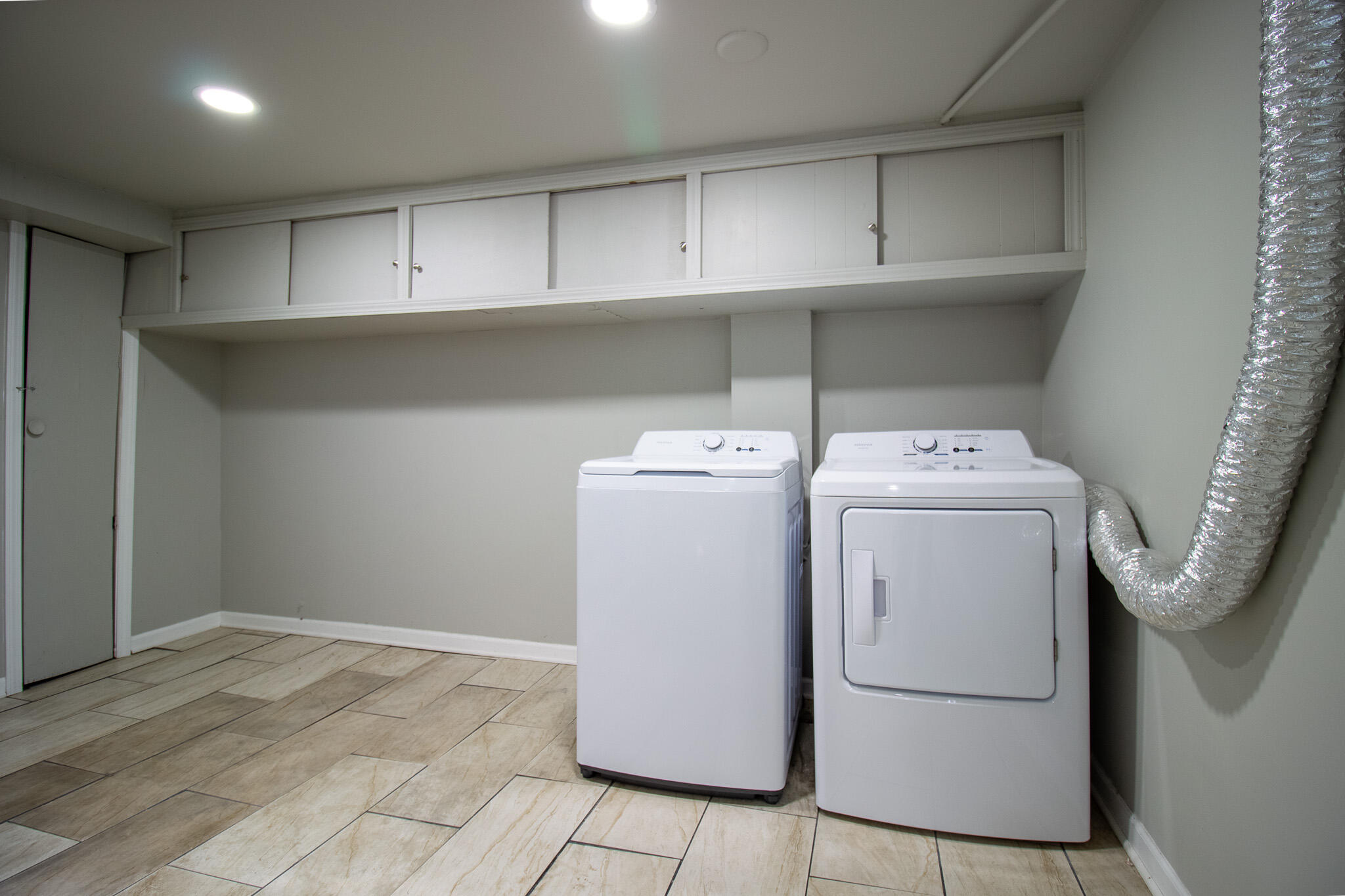 4455 Adams Street Gary, IN 46408 - Photo 20 of 24 2048x1365