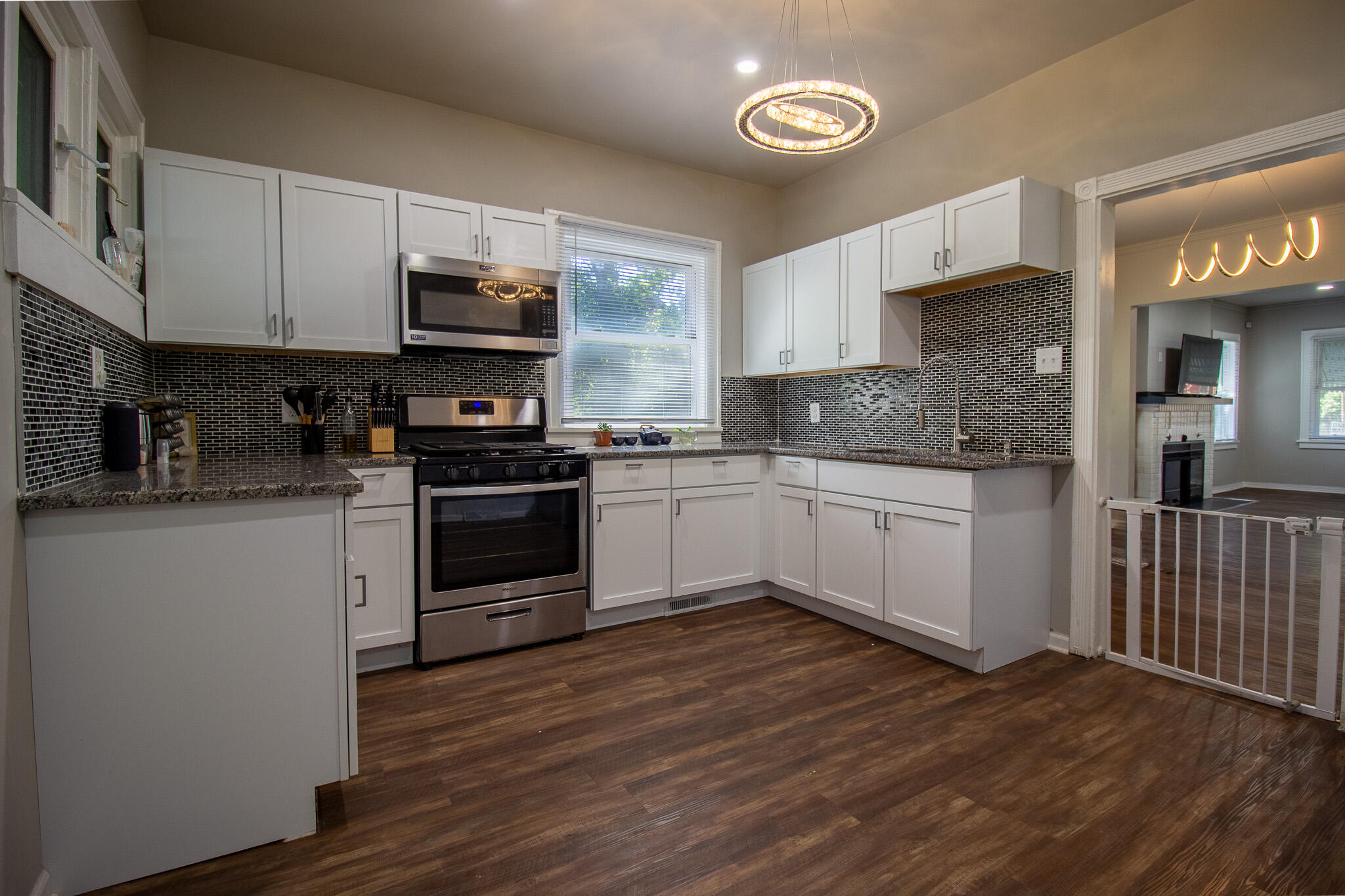 4455 Adams Street Gary, IN 46408 - Photo 9 of 24 2048x1365