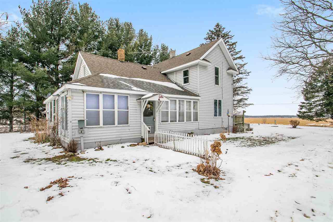 3708 Lake Montcalm Road Edmore, MI 48829 - Photo 1 of 19