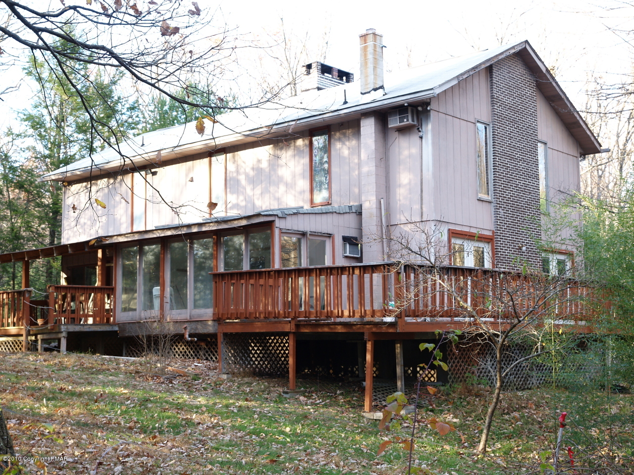 36 Deer Path Kunkletown, PA 18058 - Photo 5 of 14 back with deck