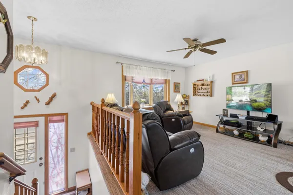 $375,000 | 5610 Cedarwood Street Northeast, Prior Lake, MN 55372