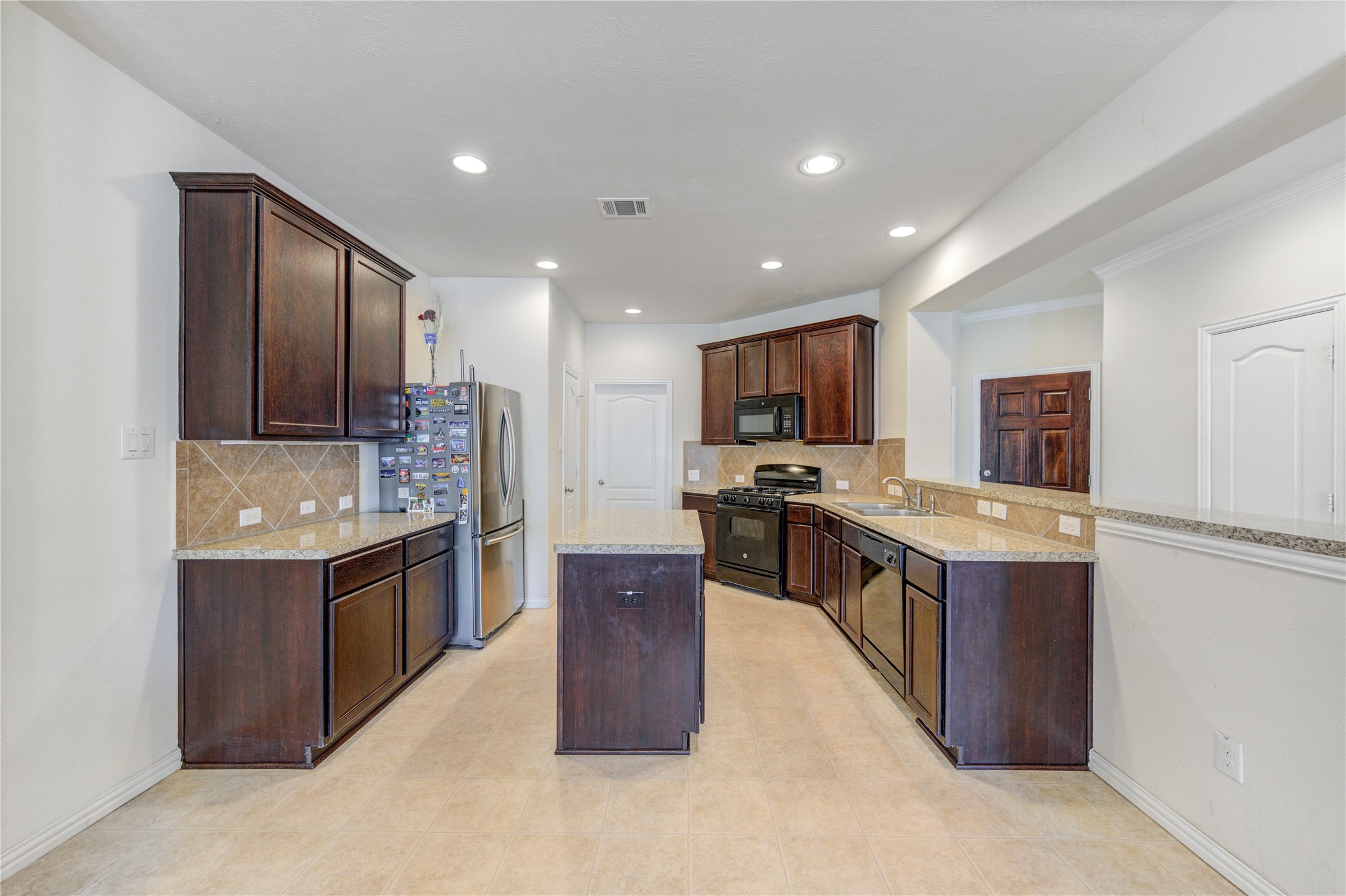 5103 Dartmoor Ridge Trail Houston, TX 77066 - Photo 4 of 47