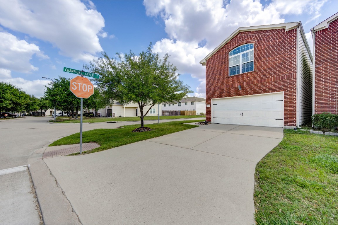 5103 Dartmoor Ridge Trail Houston, TX 77066 - Photo 41 of 47