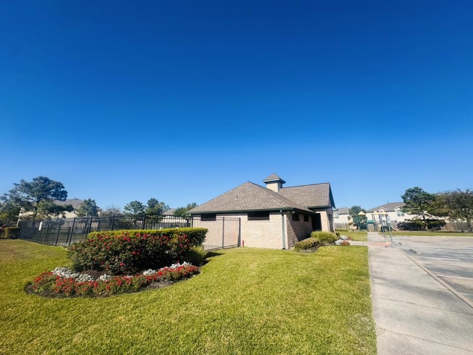 5103 Dartmoor Ridge Trail Houston, TX 77066 - Photo 46 of 47