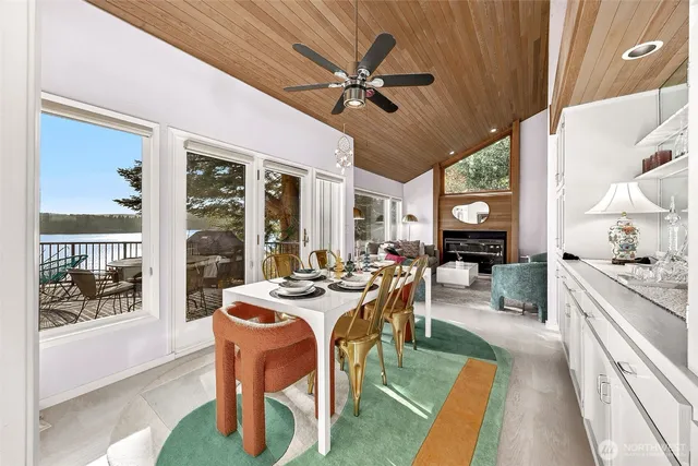 $1,200,000 | 5611 Sunrise Beach Road Northwest, Olympia, WA 98502