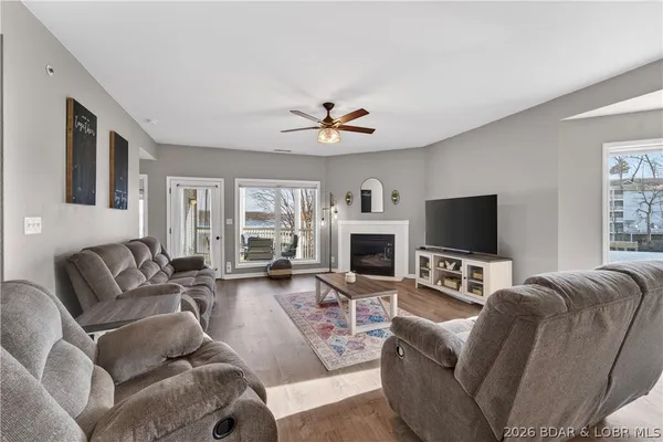 $299,000 | 398 Regatta Bay Drive, Unit 1A, Lake Ozark, MO 65049
