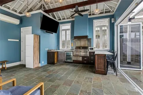 $1,290,000 | 6050 General Diaz Street, New Orleans, LA 70124
