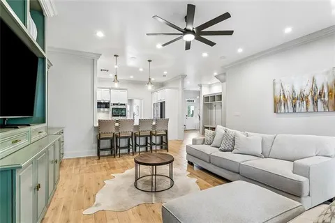 $1,290,000 | 6050 General Diaz Street, New Orleans, LA 70124