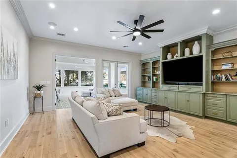 $1,290,000 | 6050 General Diaz Street, New Orleans, LA 70124