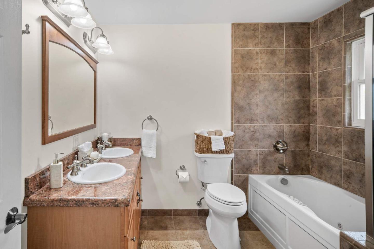 1109 McClellan Avenue Monterey, CA 93940 - Photo 19 of 26