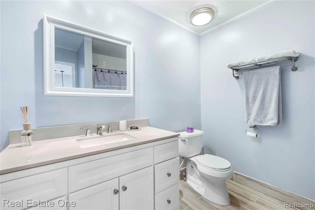 702 Ten Point Drive Rochester Hills, MI 48309 - Photo 21 of 34