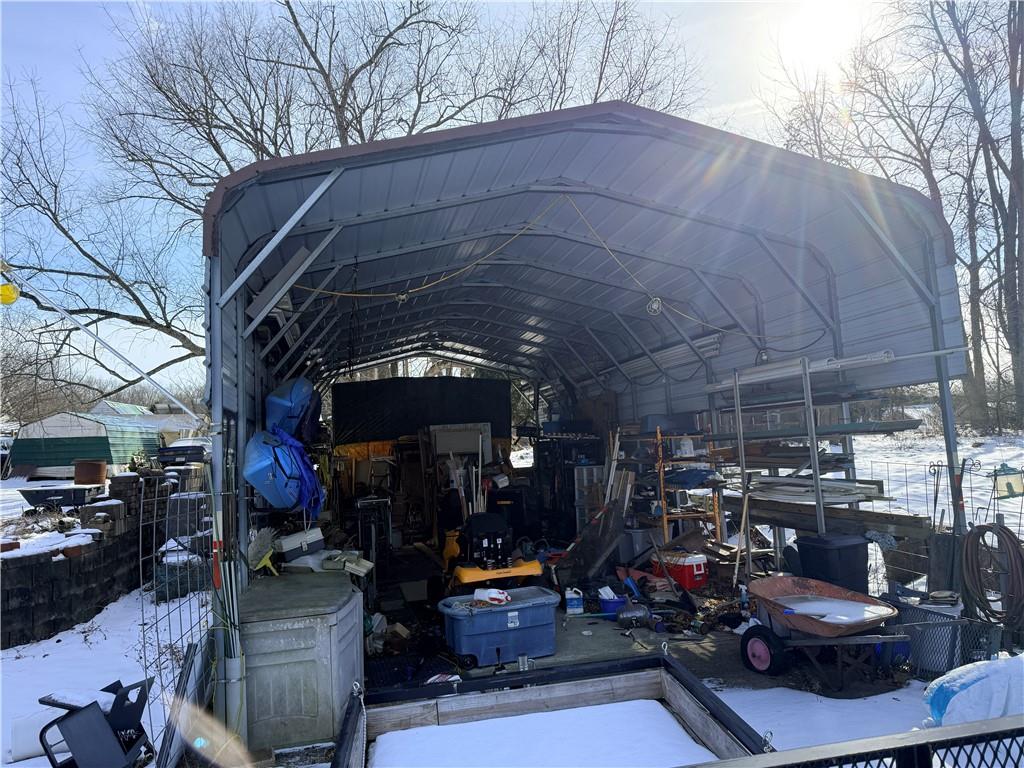 2270 Freeport Road Kittanning, PA 16201 - Photo 5 of 19