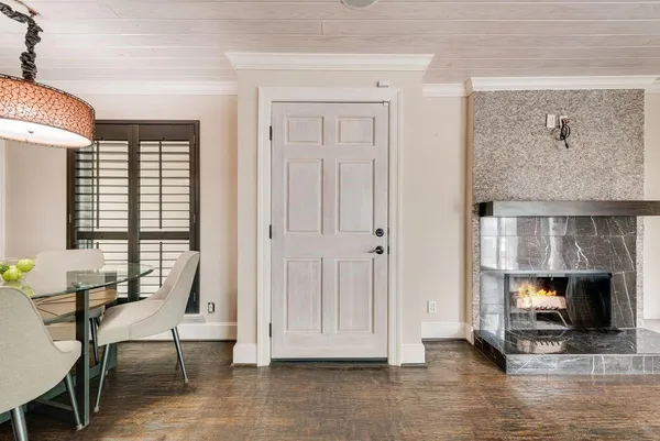 $115,000 | 1513 East Interstate 30, Unit 232, Garland, TX 75043