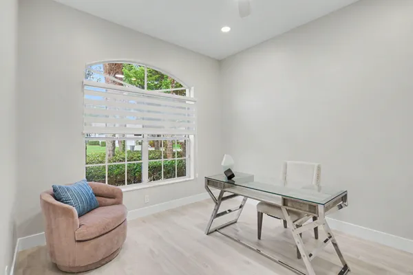 $4,000 | 7832 Rockford Road, Boynton Beach, FL 33472