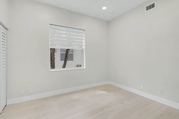 $4,000 | 7832 Rockford Road, Boynton Beach, FL 33472