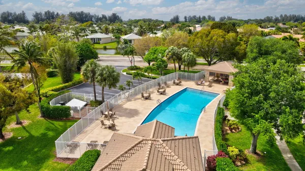 $4,000 | 7832 Rockford Road, Boynton Beach, FL 33472