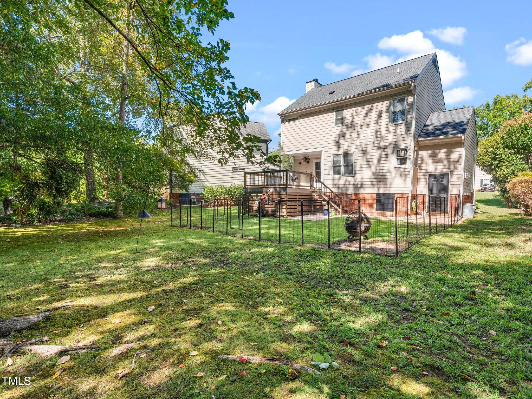 1912 Talamore Court Raleigh, NC 27604 - Photo 20 of 27 5-web-or-mls-1921 Talamore-21