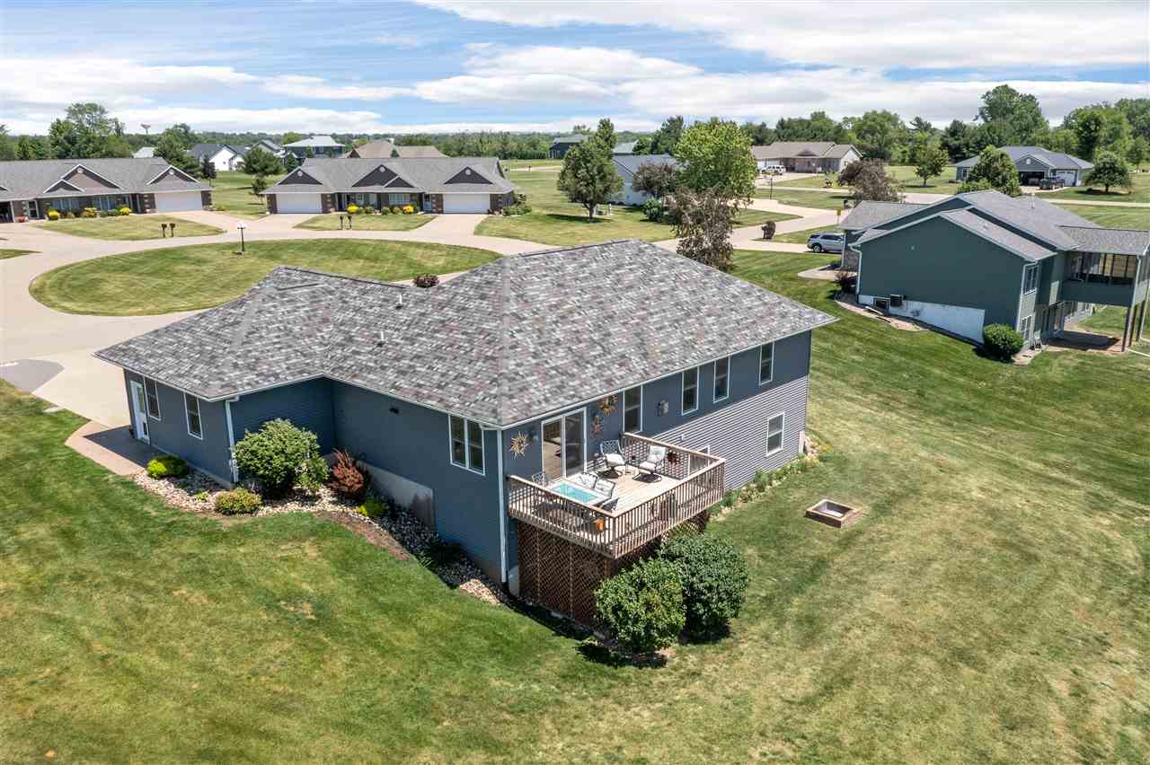 1490 Ridgeview Avenue West Liberty, IA 52776 - Photo 33 of 39 Gallery Image 33
