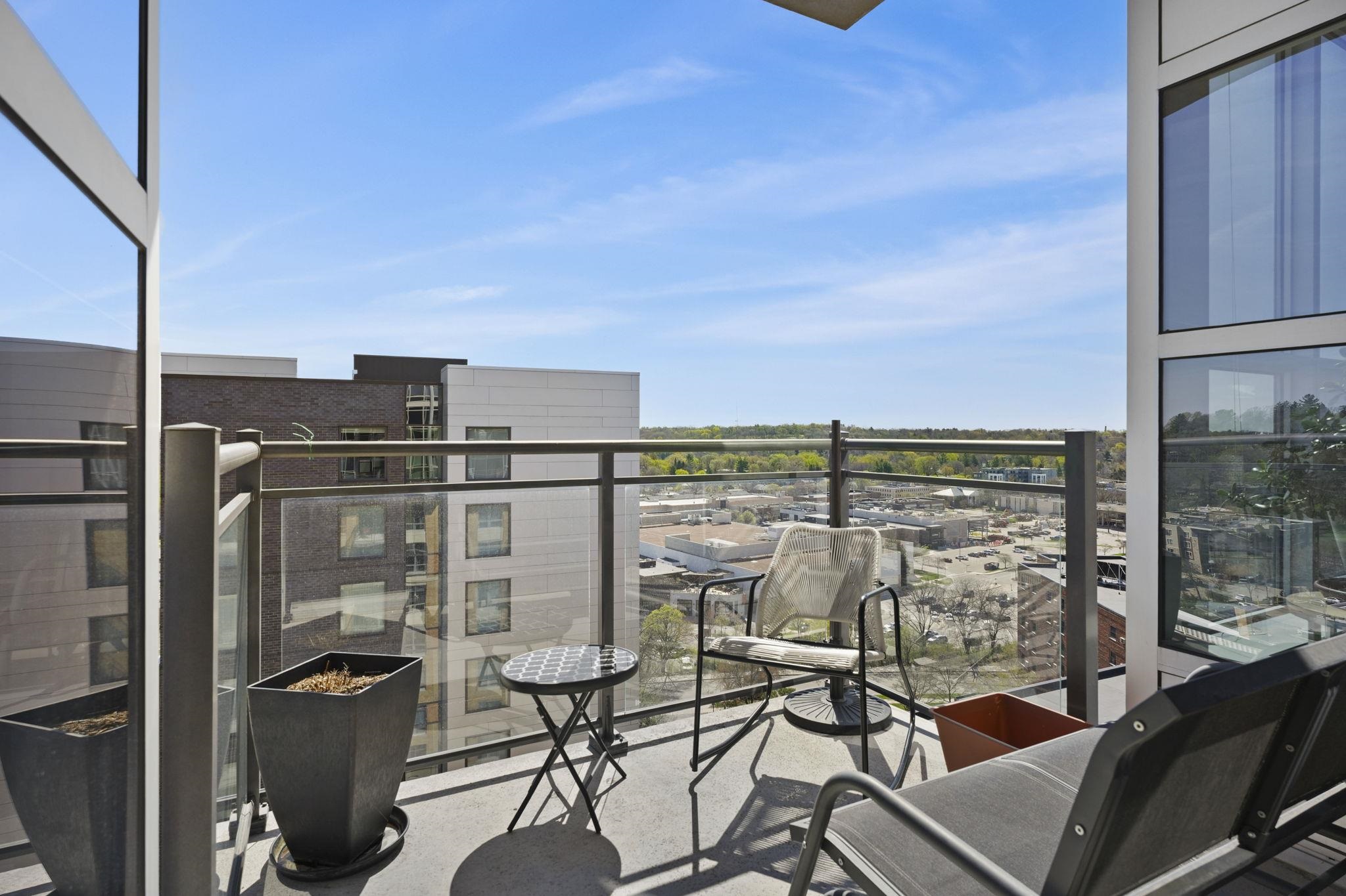 625 North Segoe Road, Unit 1004 Madison, WI 53705 - Photo 42 of 57