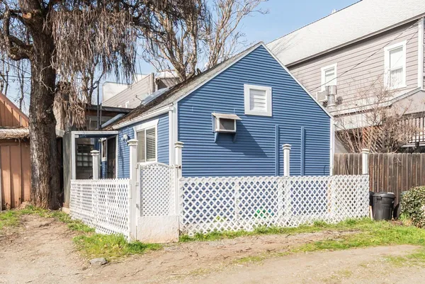 $324,000 | 493 Main Street, Weaverville, CA 96093