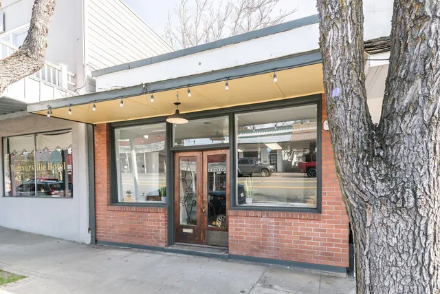 $324,000 | 493 Main Street, Weaverville, CA 96093