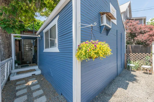 $324,000 | 493 Main Street, Weaverville, CA 96093