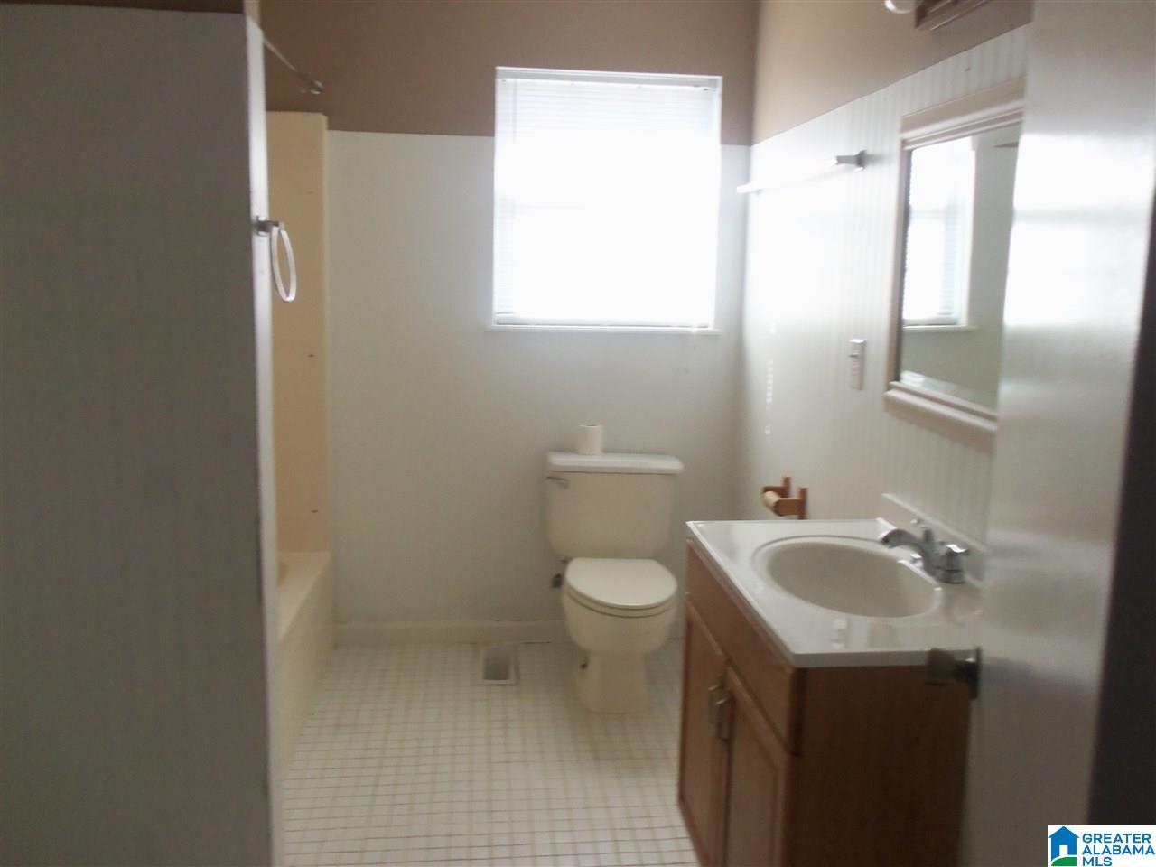 1300 Valley Trail Warrior, AL 35180 - Photo 12 of 39