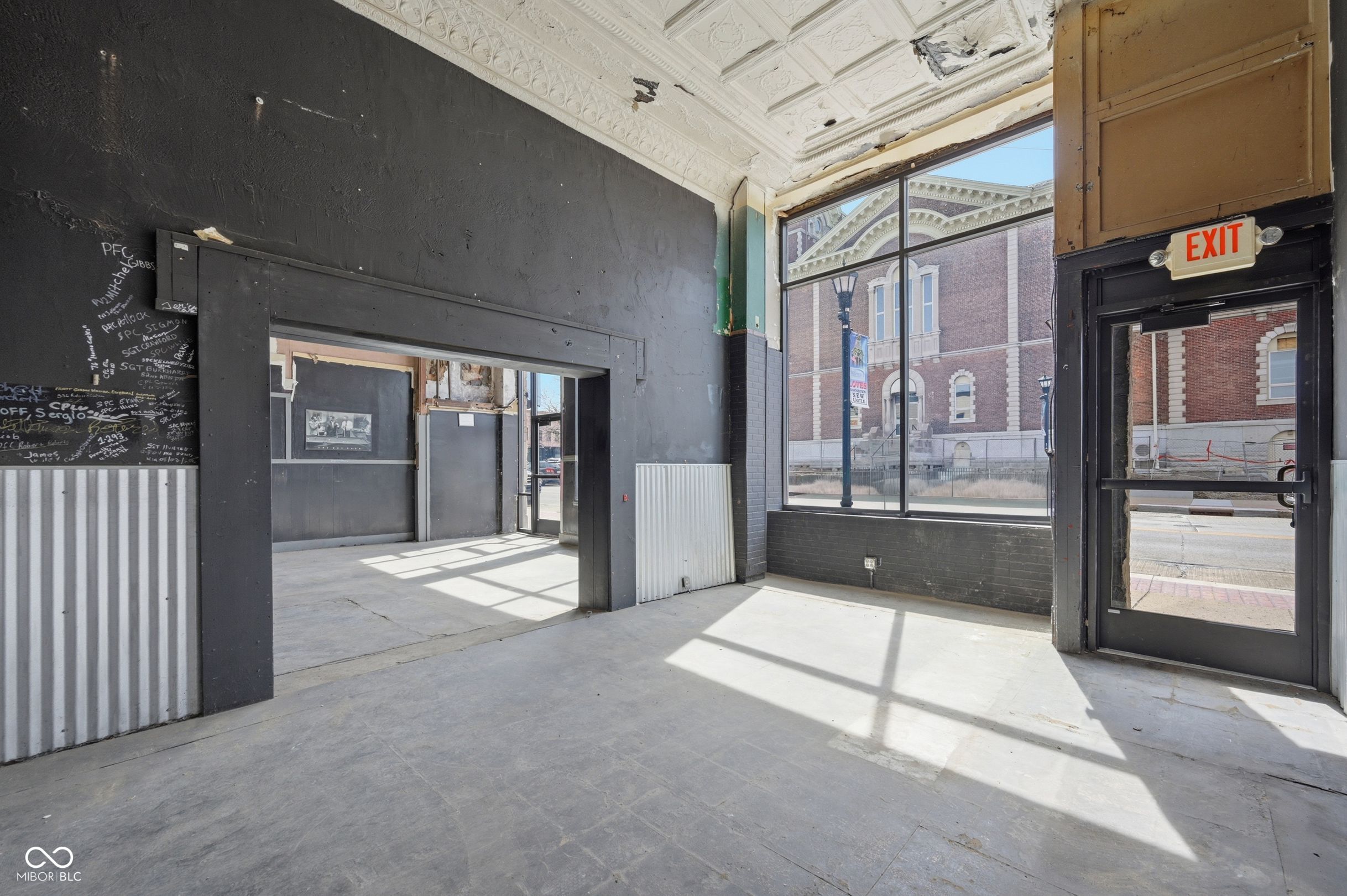 1214 Broad Street New Castle, IN 47362 - Photo 4 of 22