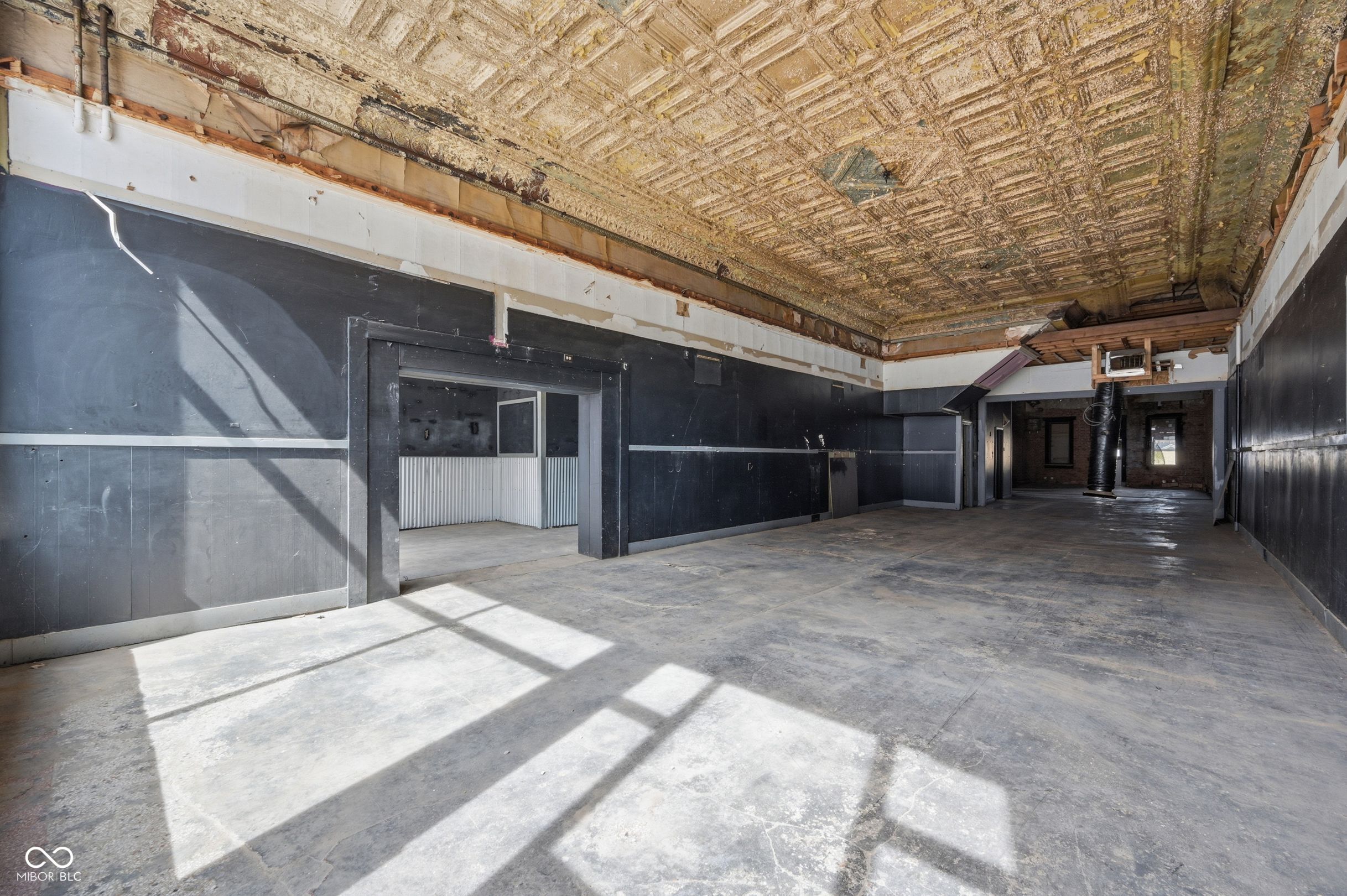 1214 Broad Street New Castle, IN 47362 - Photo 8 of 22