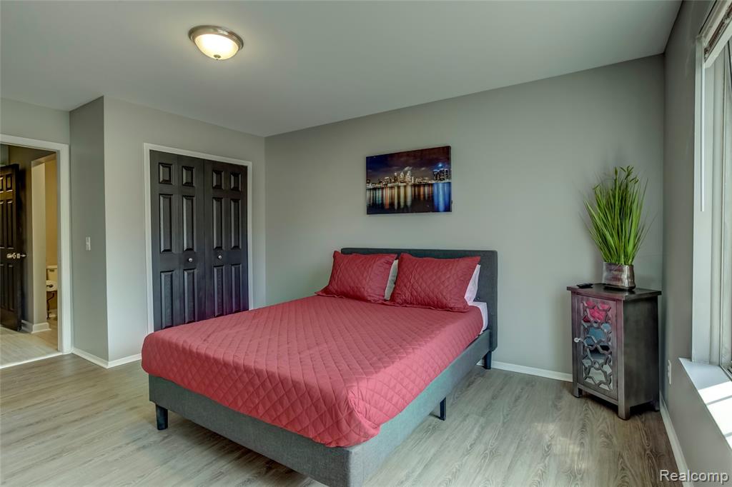 32023 West 14 Mile Road, Unit 103 Farmington Hills, MI 48334 - Photo 10 of 14