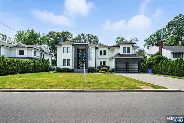 $19,000 | 44 Floral Terrace, Tenafly, NJ 07670
