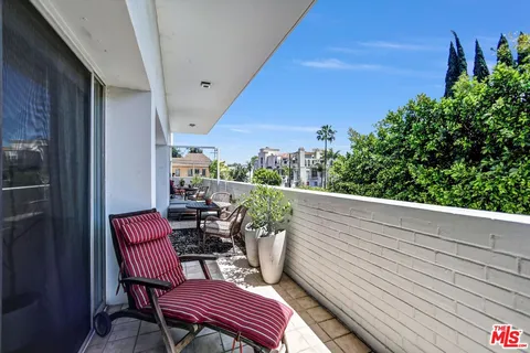 a outdoor view with sitting space