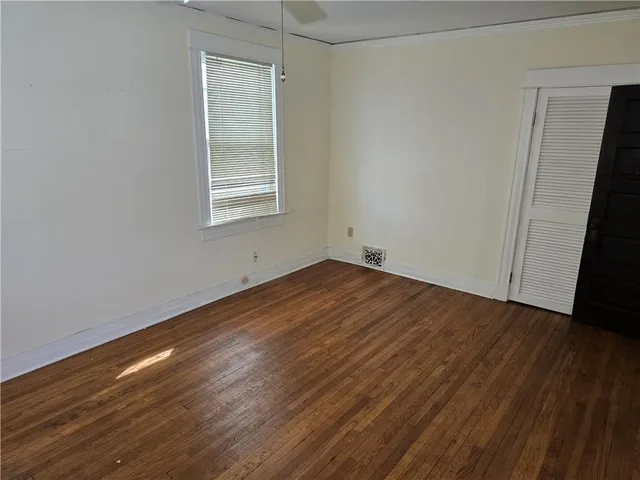 $300,000 | 2620 Charlotte Street, Kansas City, MO 64108