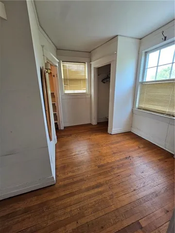 $300,000 | 2620 Charlotte Street, Kansas City, MO 64108