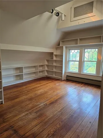 $300,000 | 2620 Charlotte Street, Kansas City, MO 64108