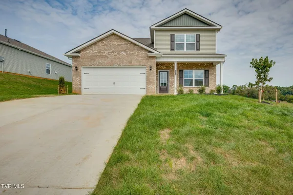 $549,900 | 804 Pinhoti Street, Johnson City, TN 37604