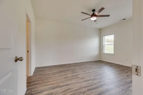 $549,900 | 804 Pinhoti Street, Johnson City, TN 37604