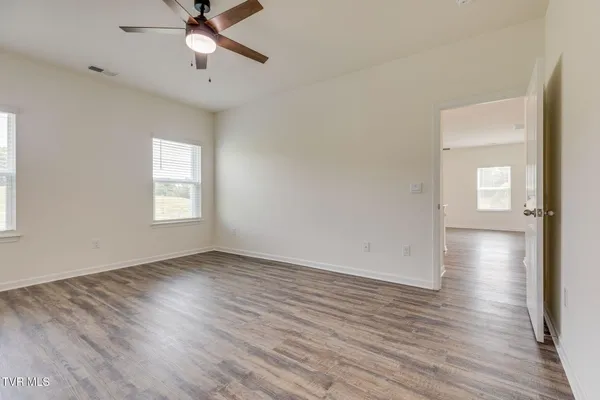 $549,900 | 804 Pinhoti Street, Johnson City, TN 37604