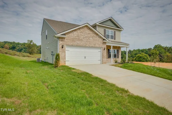 $549,900 | 804 Pinhoti Street, Johnson City, TN 37604