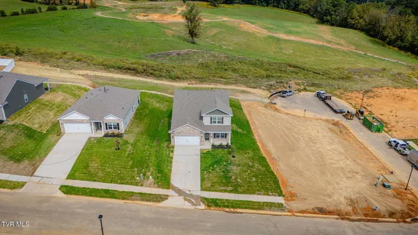 $549,900 | 804 Pinhoti Street, Johnson City, TN 37604