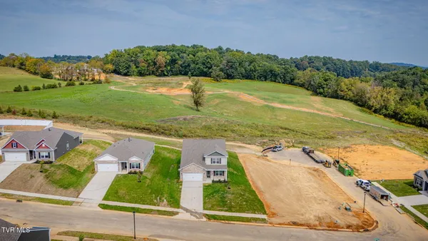 $549,900 | 804 Pinhoti Street, Johnson City, TN 37604