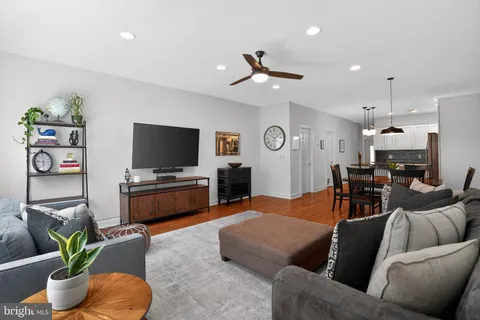 $1,125,000 | 2246 Christian Street, Philadelphia, PA 19146
