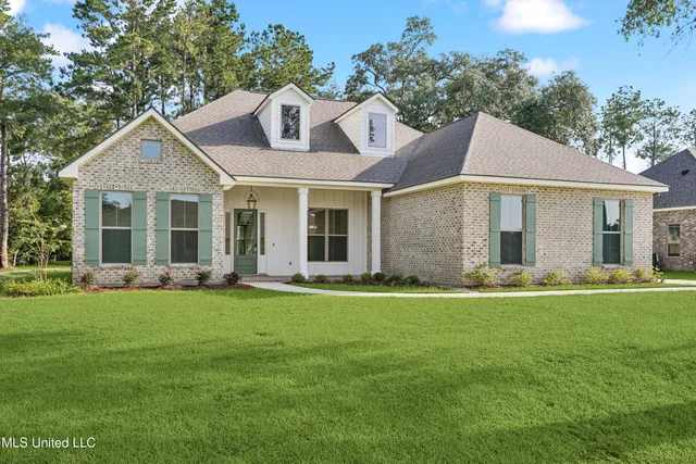 $444,600 | 302 Stewart Point, Picayune, MS 39466