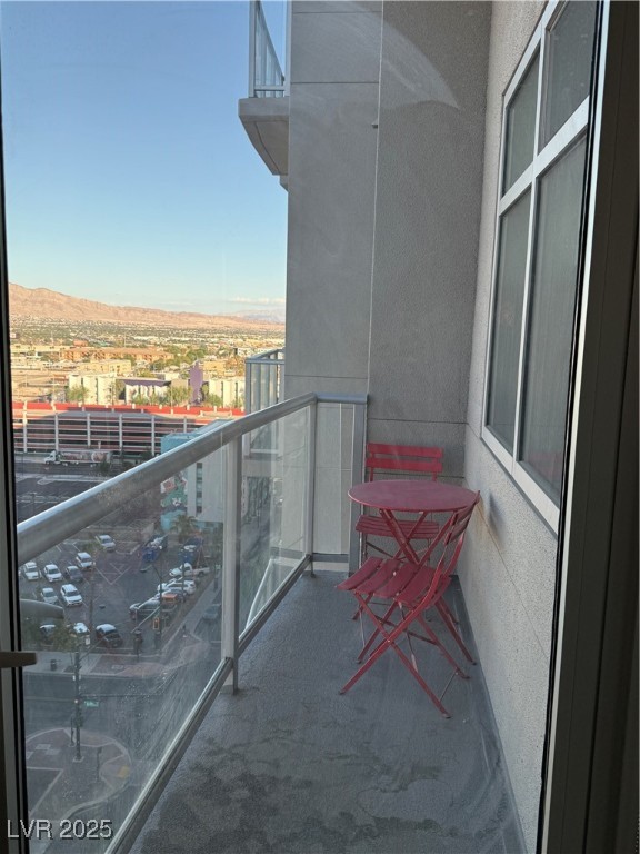 150 South Las Vegas Boulevard, Unit 1202 Las Vegas, NV 89101 - Photo 14 of 20