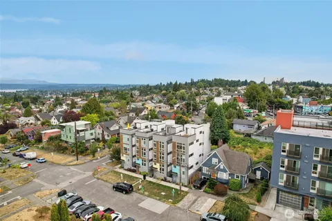 $597,550 | 1723 South Forest Street, Seattle, WA 98144